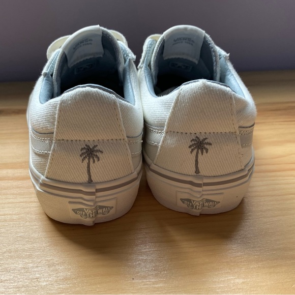 Vans Sk8-Low Reissue S Shoes - Picture 4 of 5